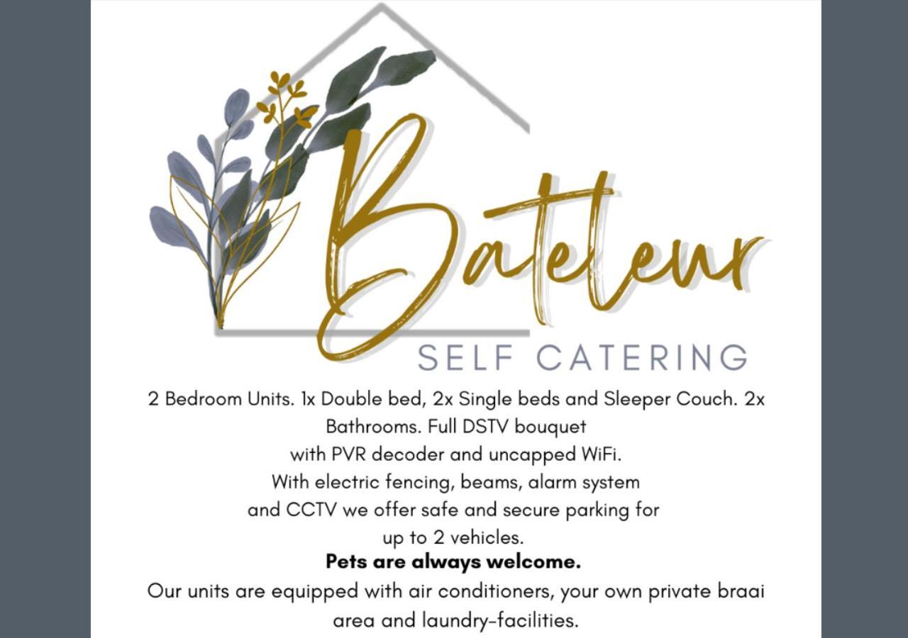 Appartamento Bateleur Self Catering Cc Windhoek Esterno foto