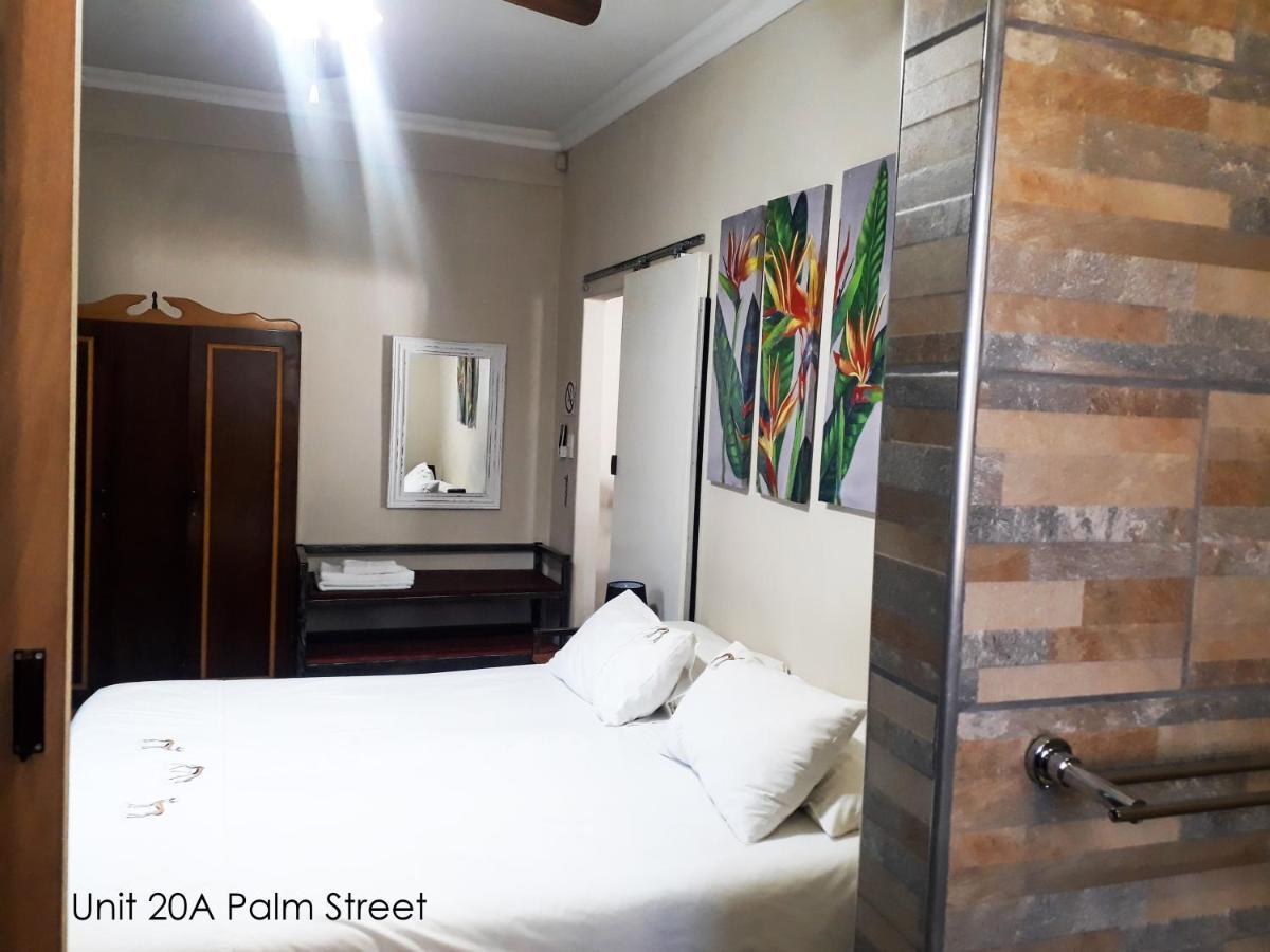 Appartamento Bateleur Self Catering Cc Windhoek Esterno foto